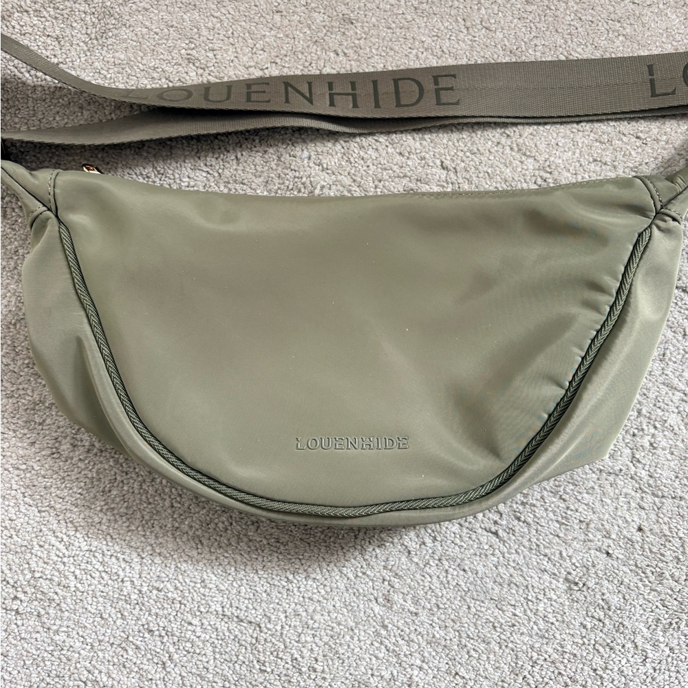 Louenhide Sling Bag